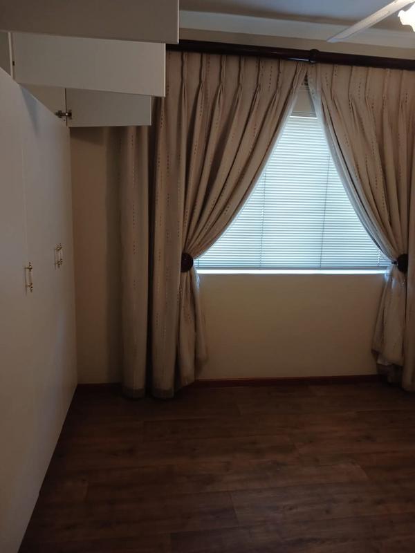 4 Bedroom Property for Sale in Lutzville Western Cape